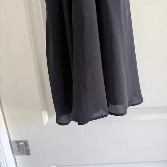 Express Black Halter Midi Dress - Picture 3 of 4